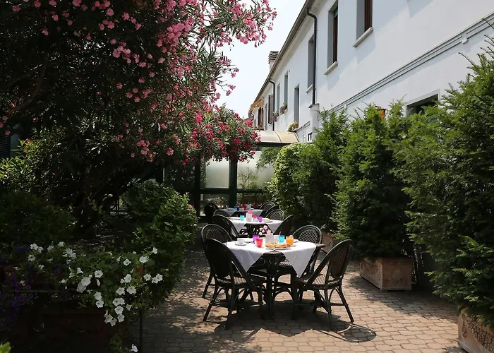 Hotel Bed&Breakfast Il Granaio Mantova