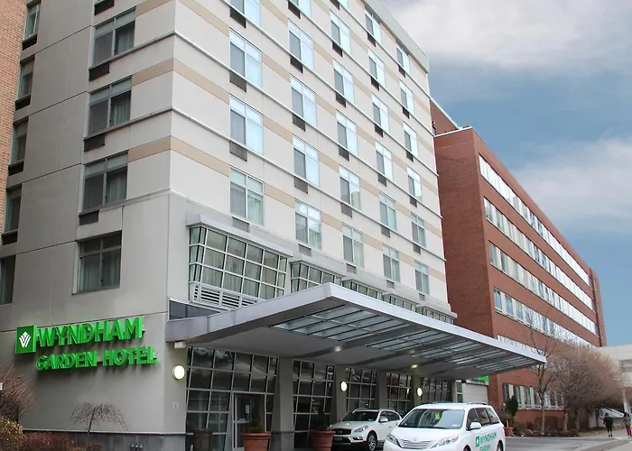 Wyndham Garden Buffalo Downtown