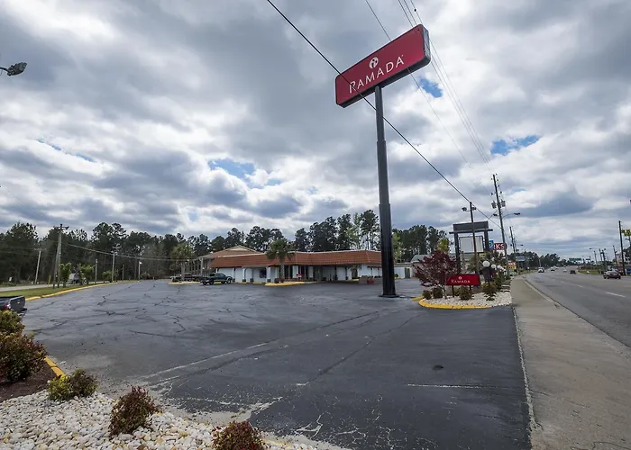 Ramada By Wyndham Walterboro
