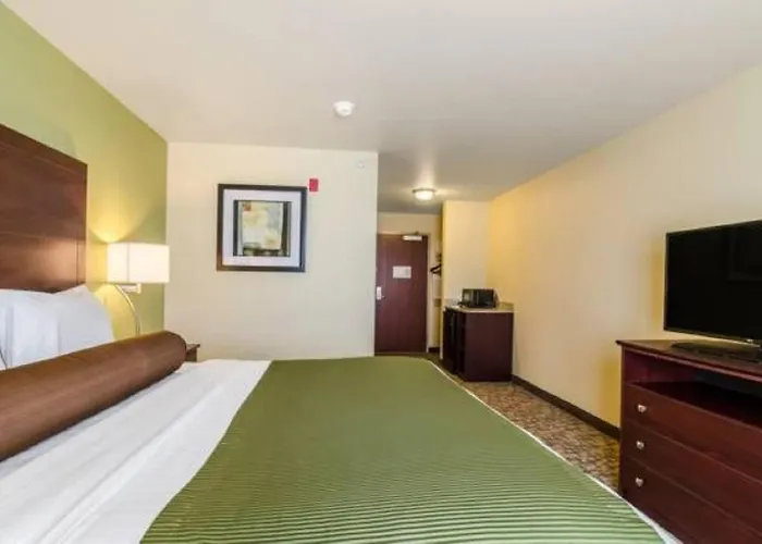 Cobblestone Inn & Suites - Vinton, La