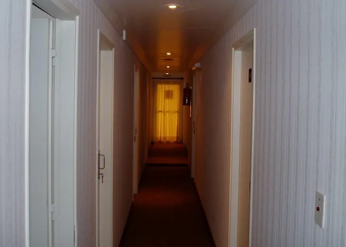 Hotel Kube