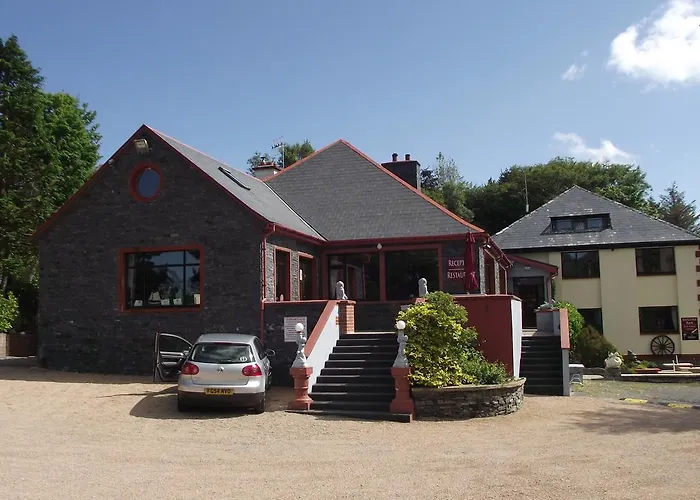Kylemore Pass Hotel