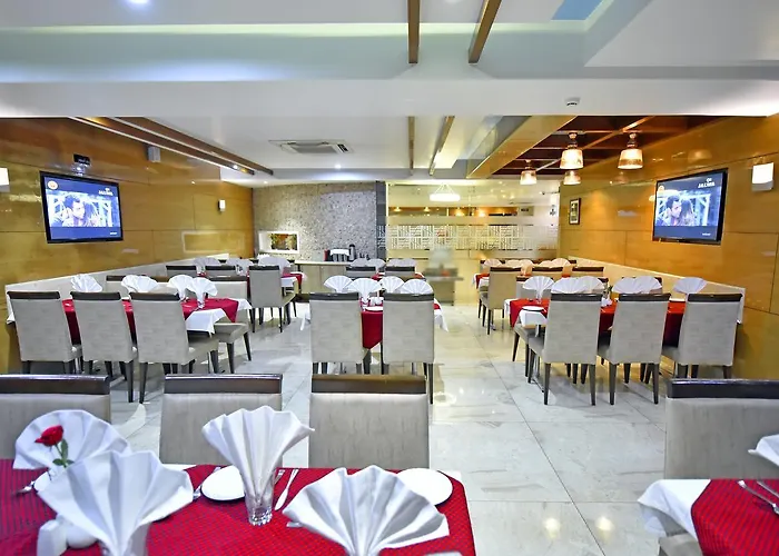 Hotel Amit Park International