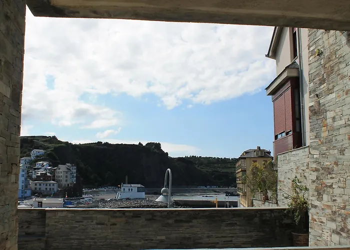 Apartamentos Turisticos Vistademar Luarca