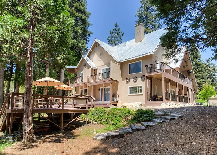 Big Creek Inn Fish Camp