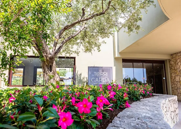 Le Torri Del Garda Familyspa Resort Torri Del Benaco
