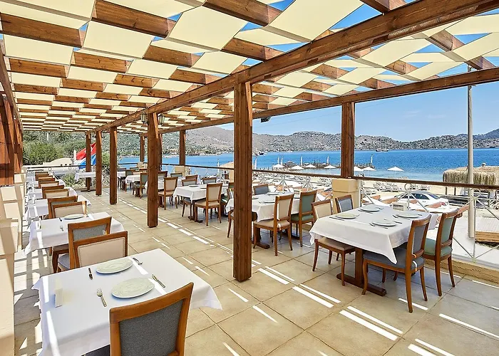 Fi Light Solto Boutique Beach Hotel