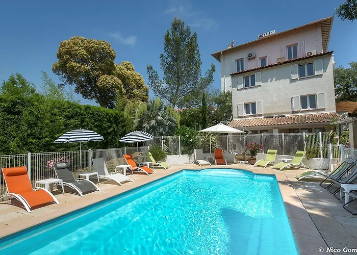 Le Thimothee : Hotel & Studios