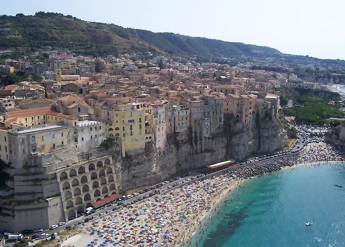 A Turri Rooms And Restaurant