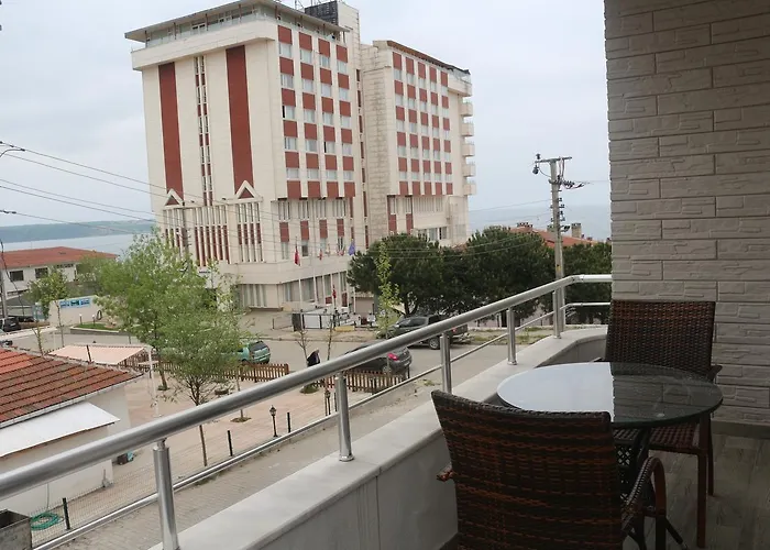 Longoz Hotel