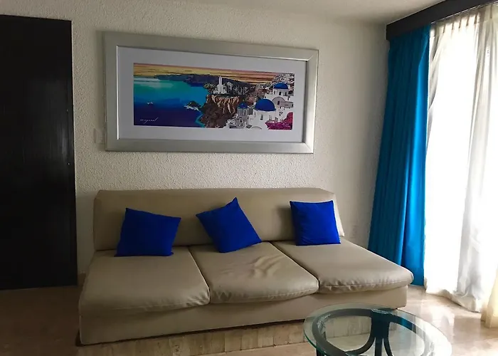Ixtapa Palace