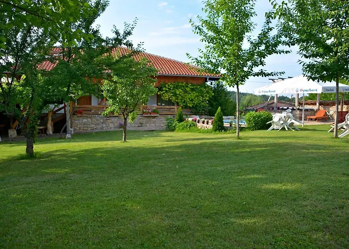 Hotel Pri Chakara