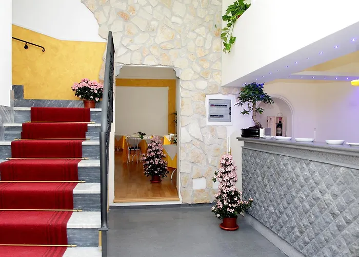 Hotel Divino Amore