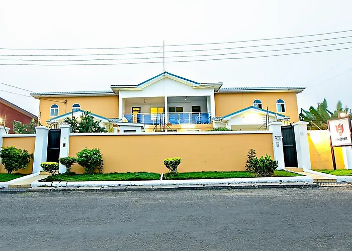 @Home Boutique B&B Hostel And Suite Accra