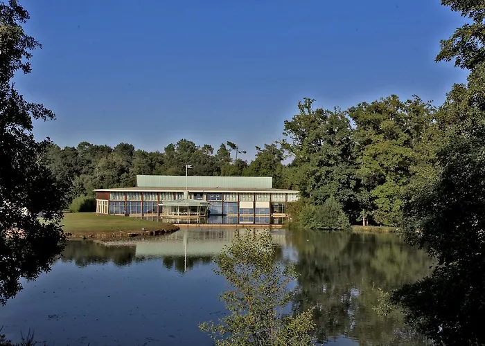 Logis Des Lacs D'Halco