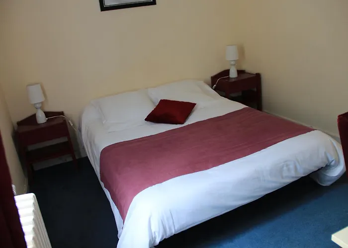 Central Hotel