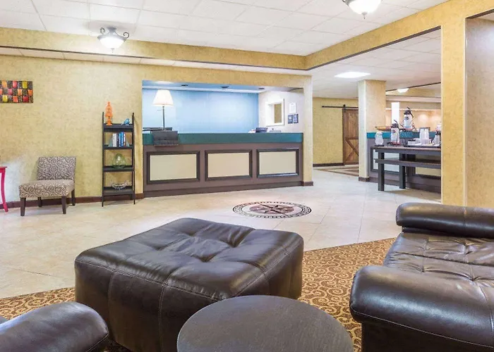 Rome Inn And Suites