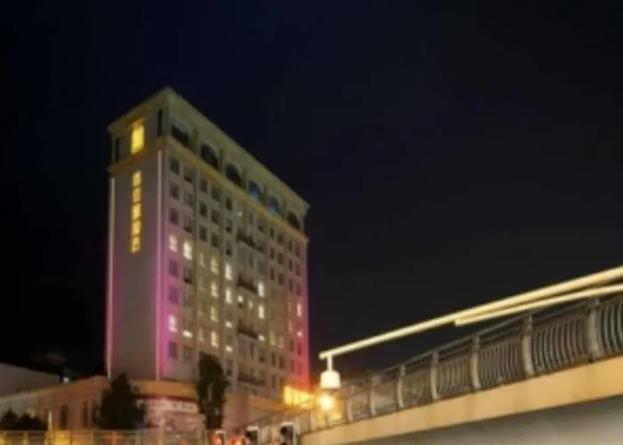 Field Boutique Hotel
