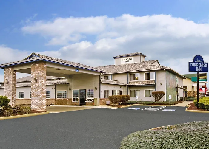 Toppenish Inn And Suites