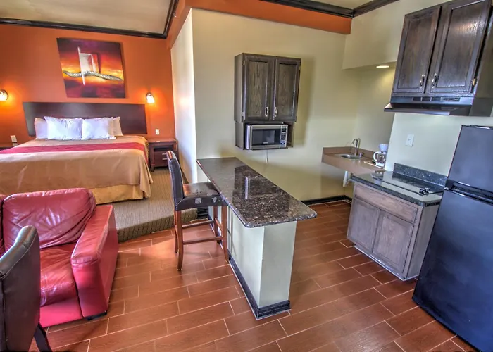 Blue Bay Inn And Suites