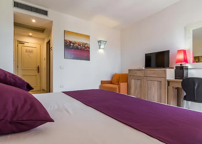 Nichotel