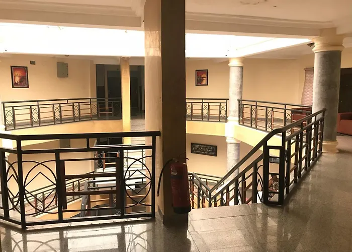 Pentagon Luxury Suites