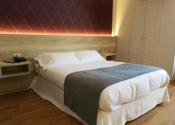 Hospedium Hotel La Marina Costa Da Morte