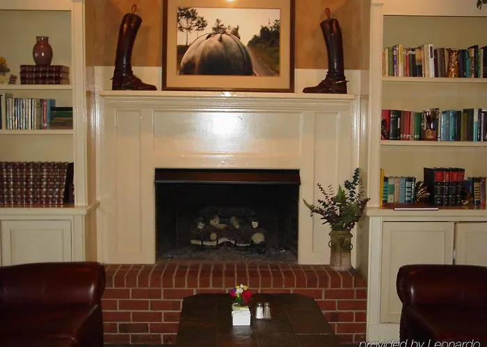 White Columns Inn