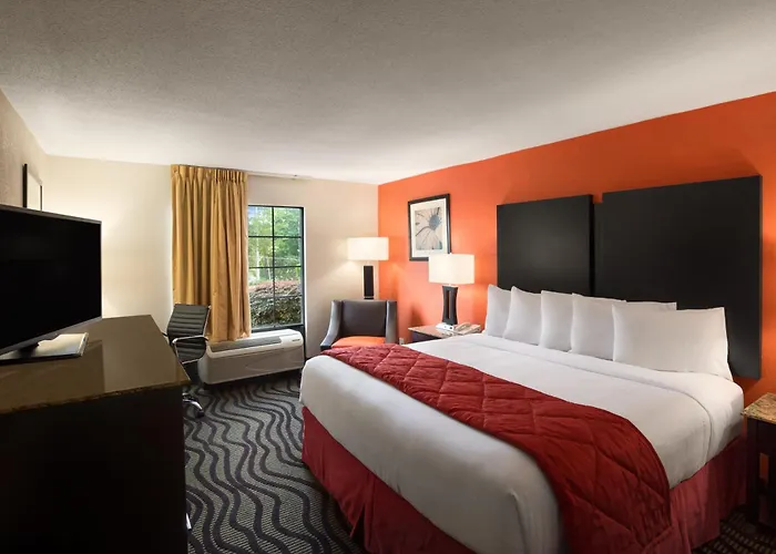 Days Inn By Wyndham Rome Downtown