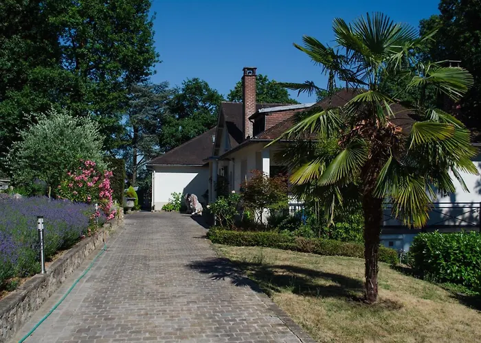 La Demeure Des Tilleuls Châtenay