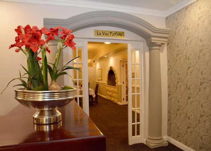 Mont D'Or Hotel Clarens, Cork Tree Collection