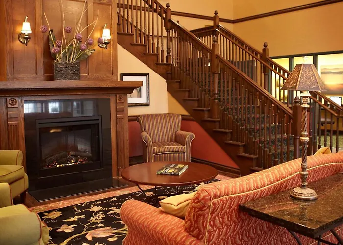Country Inn & Suites By Radisson, Grand Rapids East, Mi