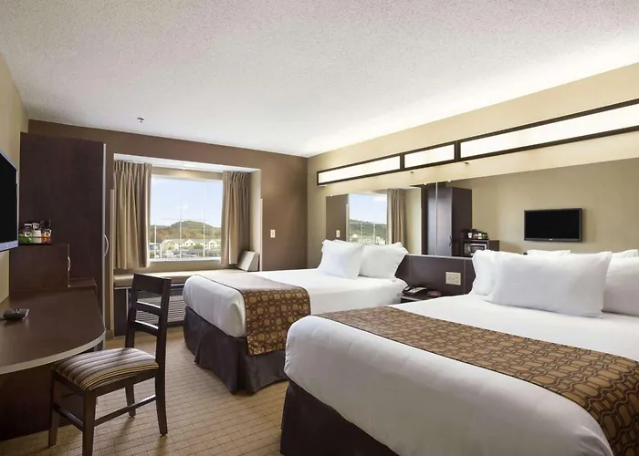 Microtel Inn & Suites By Wyndham Cambridge
