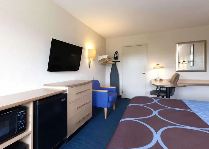 Days Inn By Wyndham Monmouth Junction-S Brunswick-Princeton
