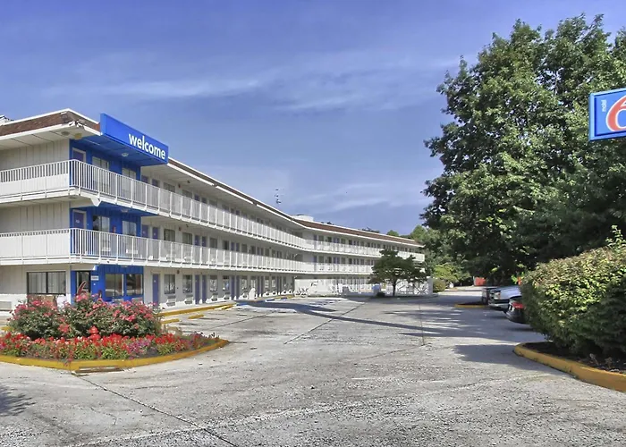 Motel 6-New Cumberland, Pa - Harrisburg - Hershey South