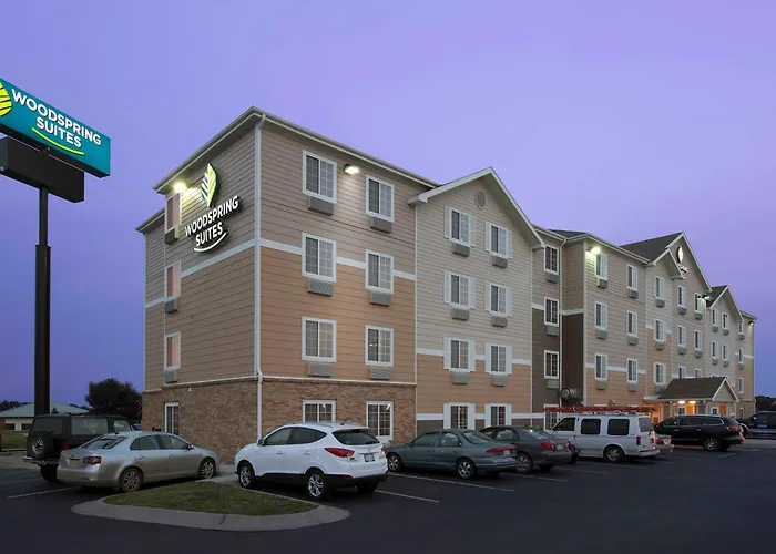 Woodspring Suites Lincoln Northeast I-80