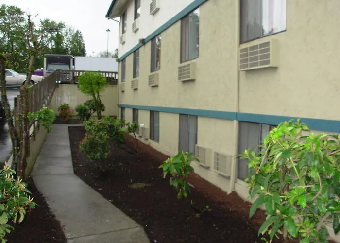 Red Lion Inn And Suites Federal Way