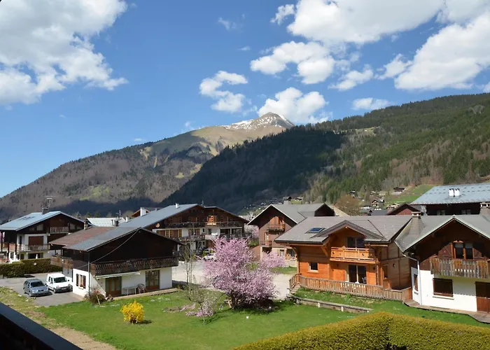 Logis Hotel Les Bruyères