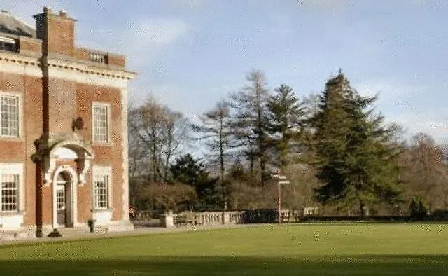 Eaves Hall Country Hotel