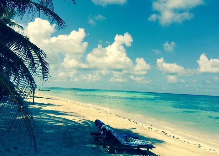 Little Corn Island Beach And Bungalow