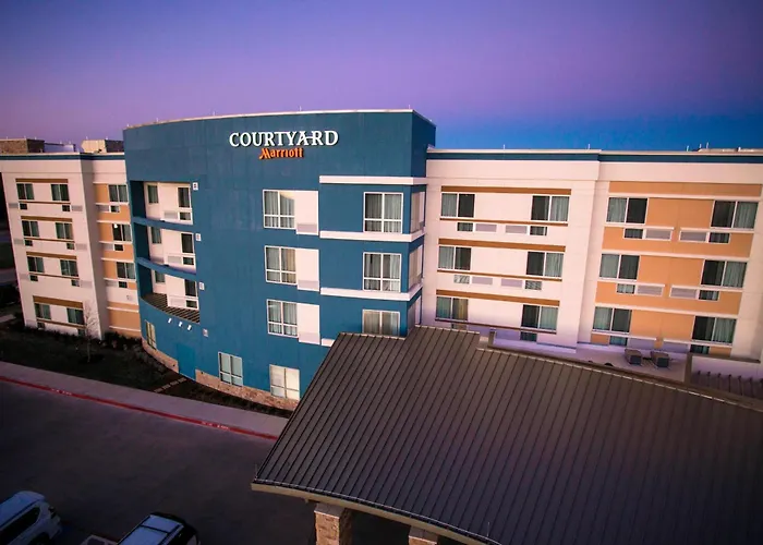 Courtyard By Marriott Dallas Midlothian At Midlothian Conference Center