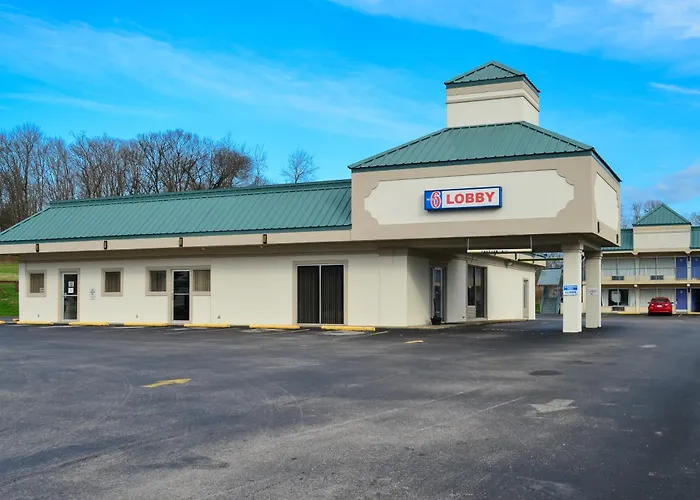 Motel 6-Pulaski, Tn