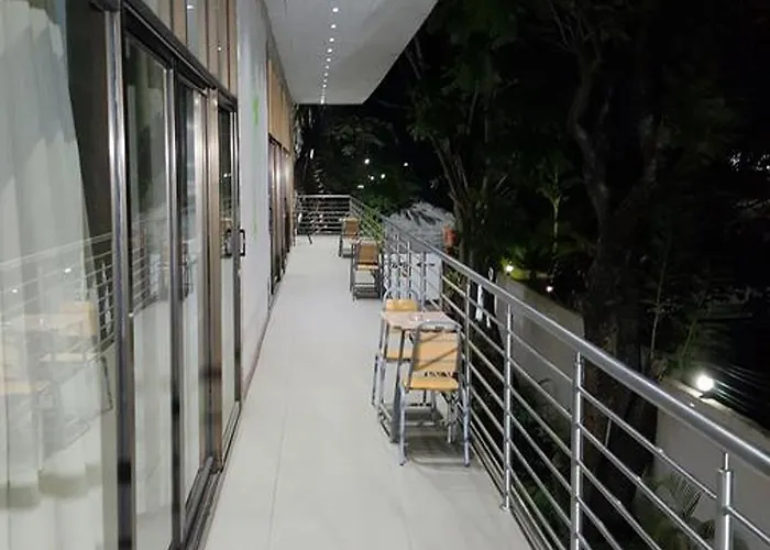 Pamo Hotel And Restaurants