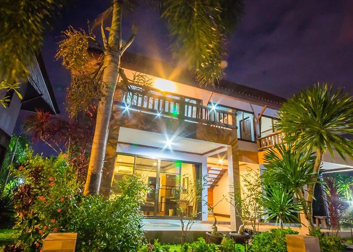 BaanRimNam Resort Trat