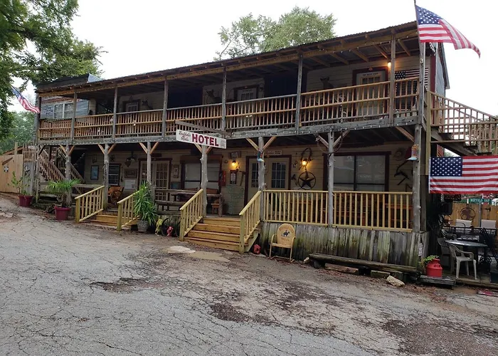 Buffalo Girls Hotel