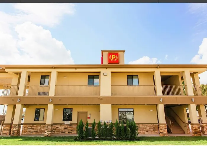Palace Inn Conroe