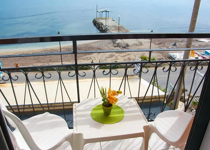 Riviera Seaside Hotel By Estia