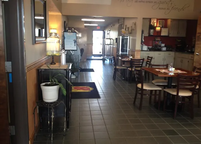 Super 8 By Wyndham Bowling Green