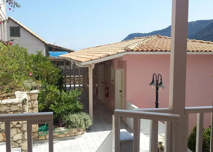 Ionis Hotel