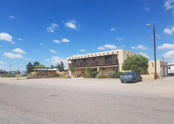 Los Milagros Hotel